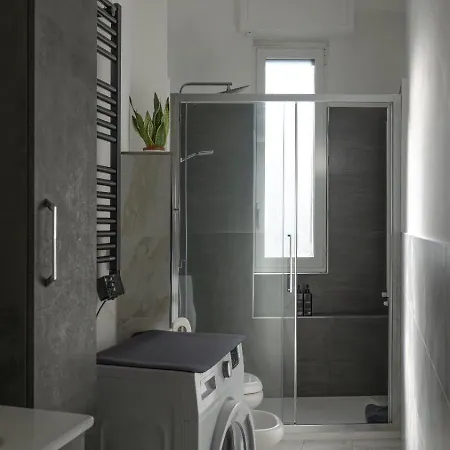 Appartement Casa Enea Luxury House - Bocconi Navigli - Private Parking