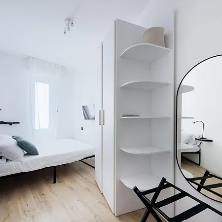 Casa Enea Luxury House - Bocconi Navigli - Private Parking Appartement *